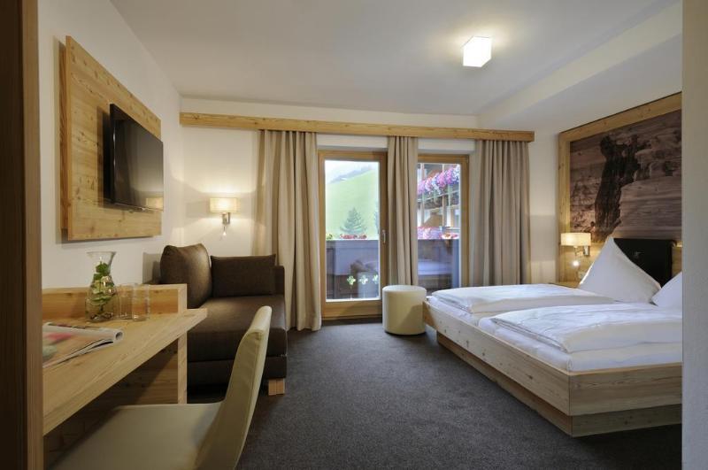 Hotel Marten 4*